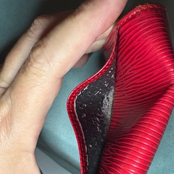 Louis Vuitton Red Epi Leather Card Holder Wallet Made in France Pouch Slim Fair - Picture 12 of 12